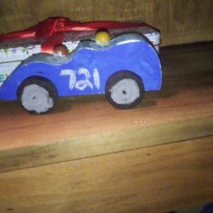 Meet your Posher, Becky